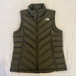 North Face Olive Vest - NWOT